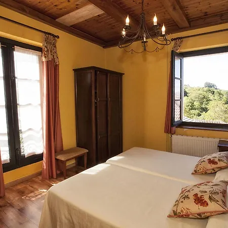 Hotel La Casona De 3*